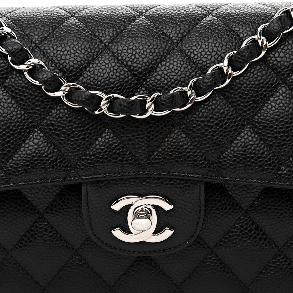 CHANEL CAVIAR QUILTED SMALL DOUBLE FLAP BLACK SILVER HARDWARE (23*14*6cm) CHANEL CAVIAR QUILTED SMALL DOUBLE FLAP BLACK SILVER HARDWARE (23*14*6cm)