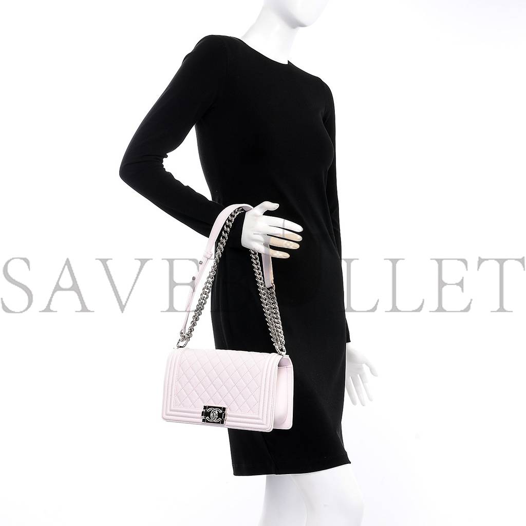 CHANEL CAVIAR QUILTED MEDIUM BOY FLAP WHITE ROSE GOLD HARDWARE (25*15*10cm) CHANEL CAVIAR QUILTED MEDIUM BOY FLAP WHITE ROSE GOLD HARDWARE (25*15*10cm)