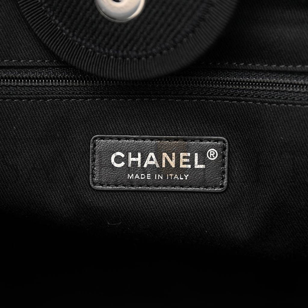 CHANEL CANVAS PEARL MEDIUM DEAUVILLE TOTE BLACK (38*29*18cm) CHANEL CANVAS PEARL MEDIUM DEAUVILLE TOTE BLACK (38*29*18cm)