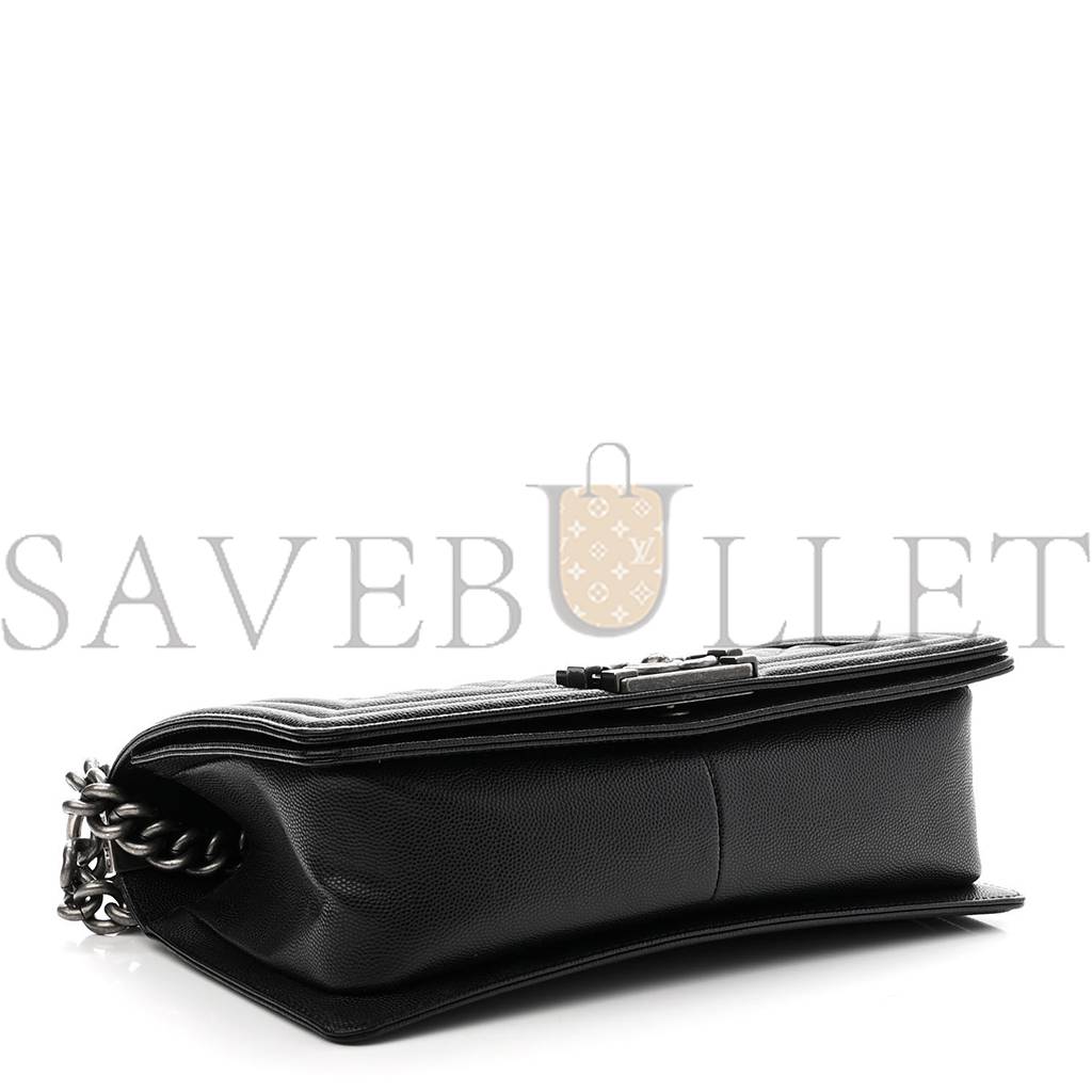 CHANEL CAVIAR QUILTED MEDIUM BOY FLAP BLACK SILVER HARDWARE (25*15*8cm) CHANEL CAVIAR QUILTED MEDIUM BOY FLAP BLACK SILVER HARDWARE (25*15*8cm)