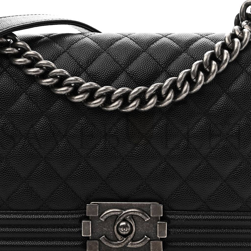 CHANEL CAVIAR QUILTED MEDIUM BOY FLAP BLACK SILVER HARDWARE (25*15*8cm) CHANEL CAVIAR QUILTED MEDIUM BOY FLAP BLACK SILVER HARDWARE (25*15*8cm)