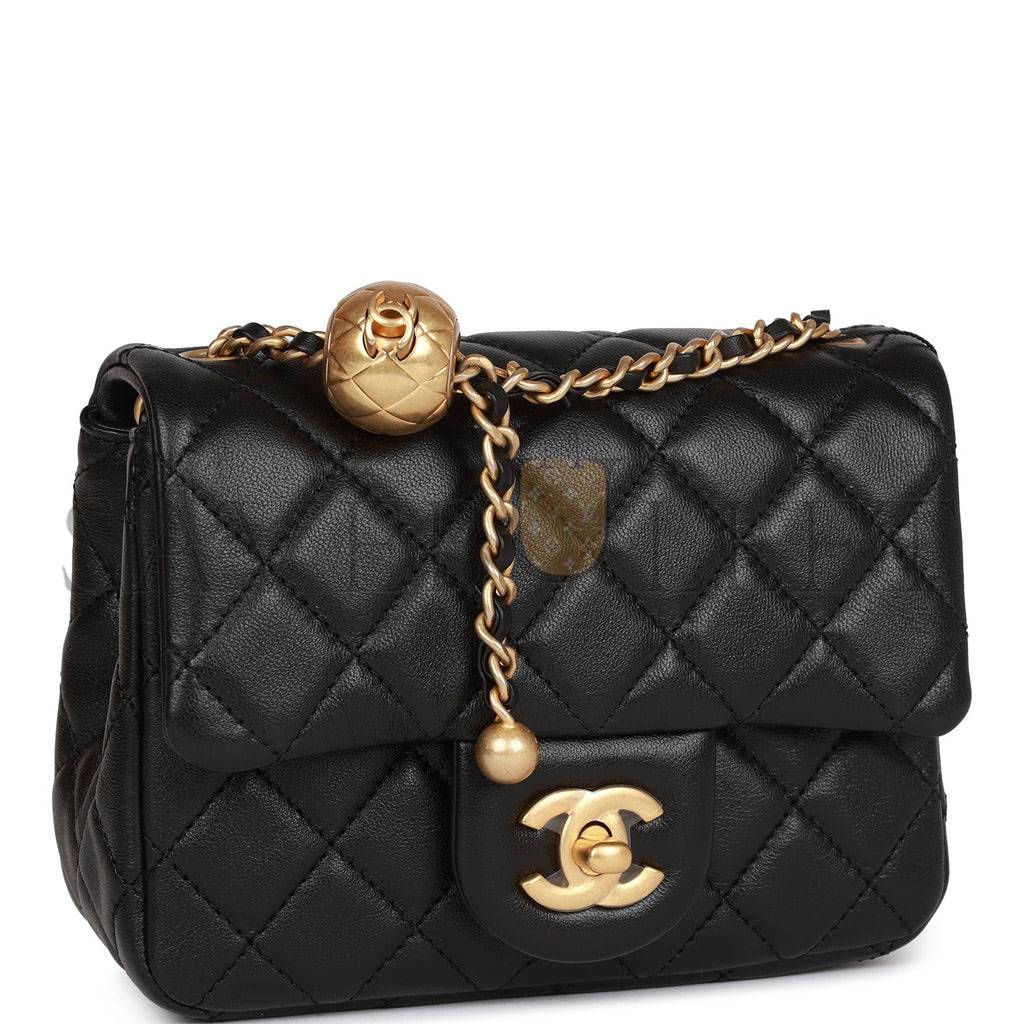 CHANEL PEARL CRUSH MINI SQUARE FLAP BAG BLACK LAMBSKIN ANTIQUE GOLD HARDWARE (17*14*8cm) CHANEL PEARL CRUSH MINI SQUARE FLAP BAG BLACK LAMBSKIN ANTIQUE GOLD HARDWARE (17*14*8cm)