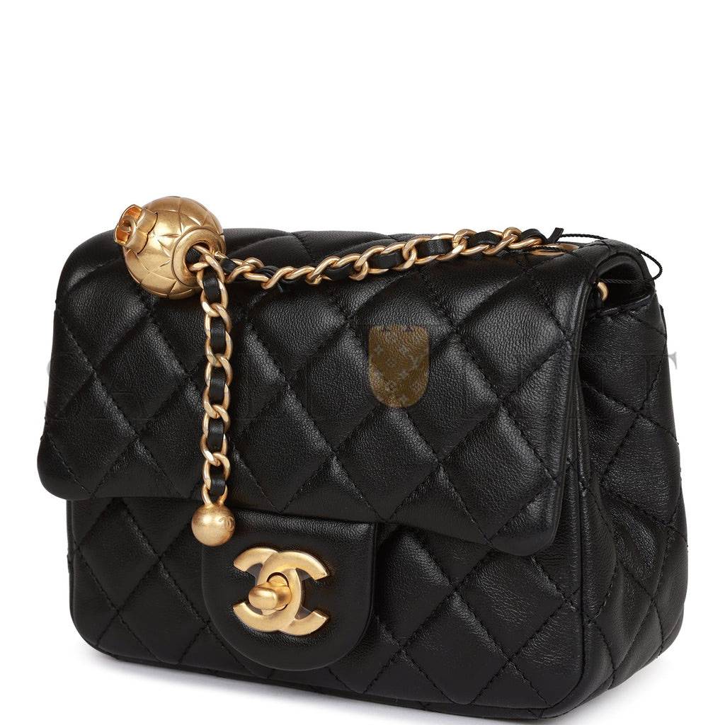 CHANEL PEARL CRUSH MINI SQUARE FLAP BAG BLACK LAMBSKIN ANTIQUE GOLD HARDWARE (17*14*8cm) CHANEL PEARL CRUSH MINI SQUARE FLAP BAG BLACK LAMBSKIN ANTIQUE GOLD HARDWARE (17*14*8cm)
