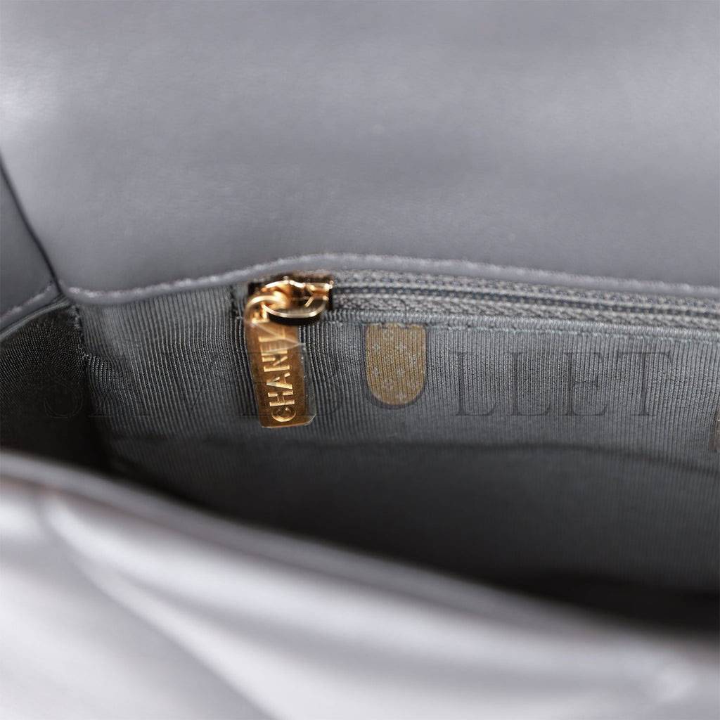 CHANEL MEDIUM 19 FLAP BAG GREY CALFSKIN MIXED HARDWARE (25*16*9cm) CHANEL MEDIUM 19 FLAP BAG GREY CALFSKIN MIXED HARDWARE (25*16*9cm)