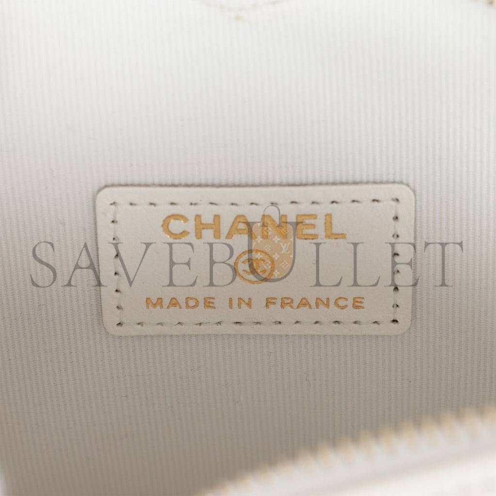 CHANEL CC IN LOVE HEART CLUTCH WITH CHAIN WHITE LAMBSKIN LIGHT GOLD HARDWARE (13*13*5cm) CHANEL CC IN LOVE HEART CLUTCH WITH CHAIN WHITE LAMBSKIN LIGHT GOLD HARDWARE (13*13*5cm)