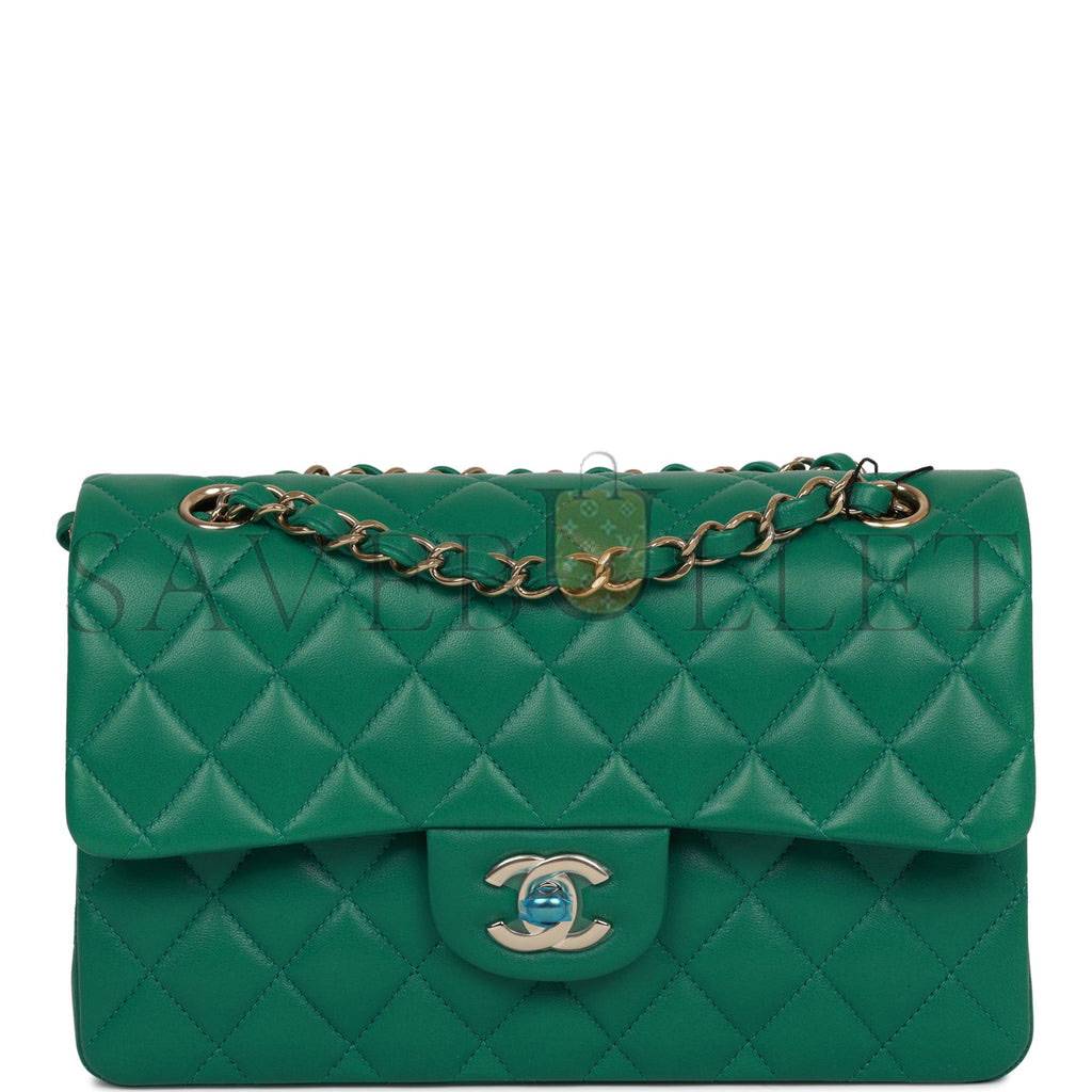 CHANEL SMALL CLASSIC DOUBLE FLAP BAG GREEN LAMBSKIN LIGHT GOLD HARDWARE (23*13*6cm) CHANEL SMALL CLASSIC DOUBLE FLAP BAG GREEN LAMBSKIN LIGHT GOLD HARDWARE (23*13*6cm)