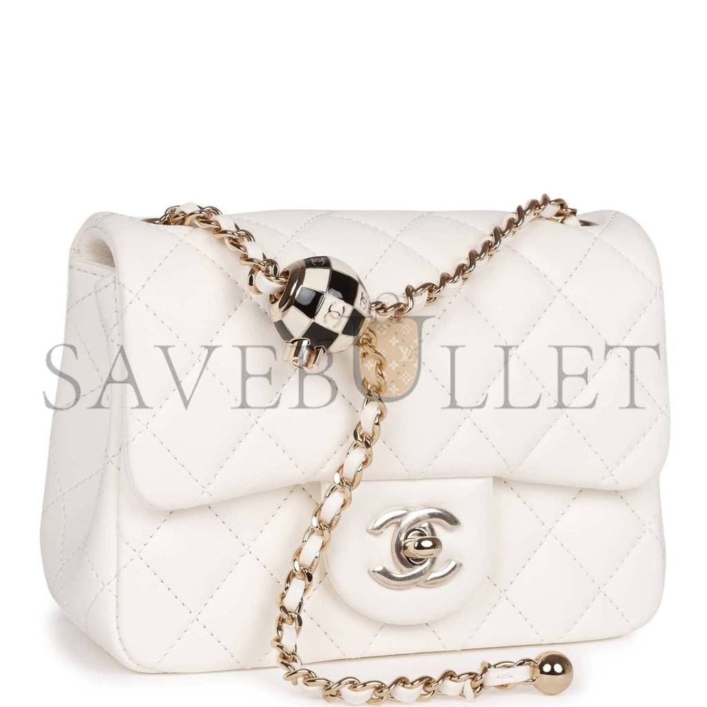CHANEL PEARL CRUSH MINI SQUARE FLAP BAG WHITE LAMBSKIN LIGHT GOLD HARDWARE (17*14*8cm) CHANEL PEARL CRUSH MINI SQUARE FLAP BAG WHITE LAMBSKIN LIGHT GOLD HARDWARE (17*14*8cm)
