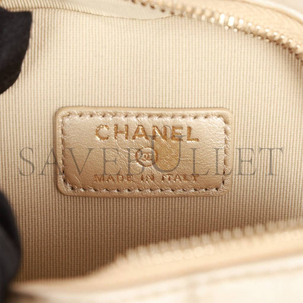 CHANEL CC IN LOVE HEART BELT BAG GOLD LAMBSKIN LIGHT GOLD HARDWARE (11*10*4cm) CHANEL CC IN LOVE HEART BELT BAG GOLD LAMBSKIN LIGHT GOLD HARDWARE (11*10*4cm)