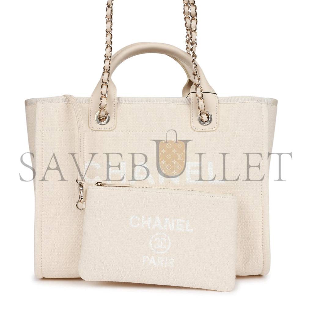 CHANEL LARGE DEAUVILLE SHOPPING BAG WHITE BOUCLE LIGHT GOLD HARDWARE (41*28*15cm) CHANEL LARGE DEAUVILLE SHOPPING BAG WHITE BOUCLE LIGHT GOLD HARDWARE (41*28*15cm)