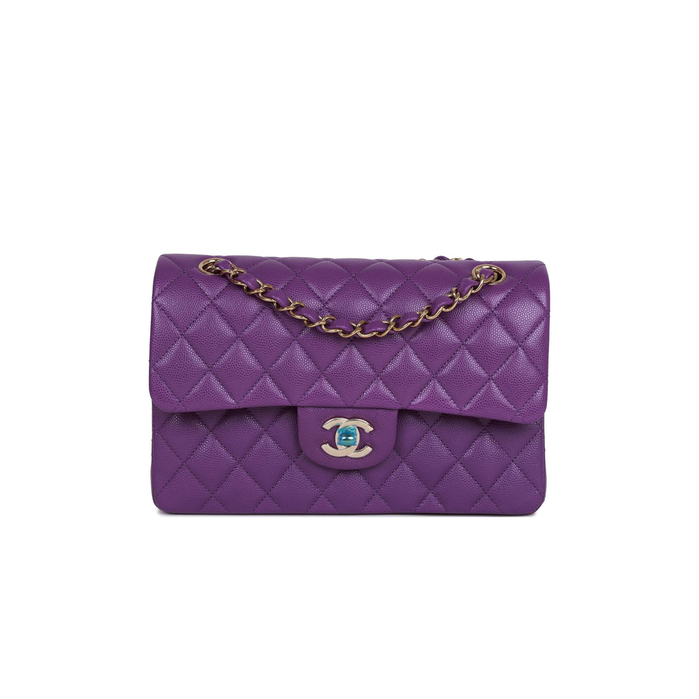 CHANEL SMALL CLASSIC DOUBLE FLAP PURPLE CAVIAR LIGHT GOLD HARDWARE (23*13*6cm) CHANEL SMALL CLASSIC DOUBLE FLAP PURPLE CAVIAR LIGHT GOLD HARDWARE (23*13*6cm)