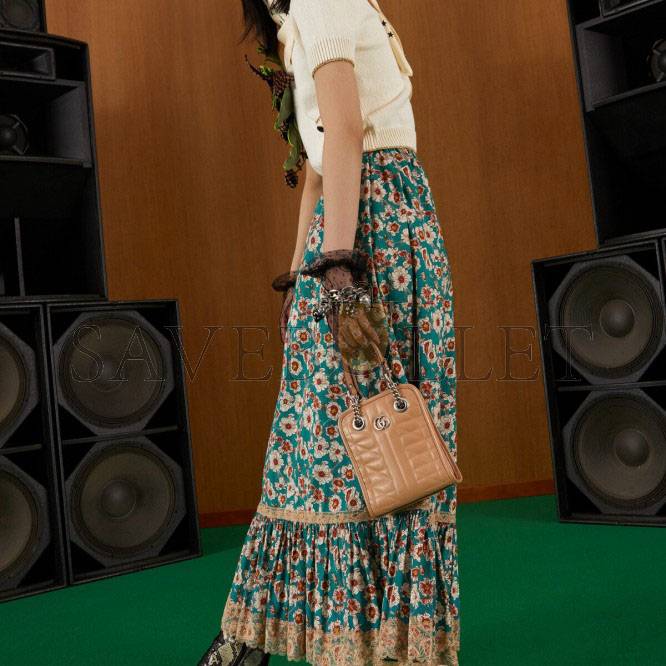 GUCCI GG MARMONT MATELASSÉ MINI BAG 696123 UM8BF 2754 (19*16*7cm) GUCCI GG MARMONT MATELASSÉ MINI BAG 696123 UM8BF 2754 (19*16*7cm)