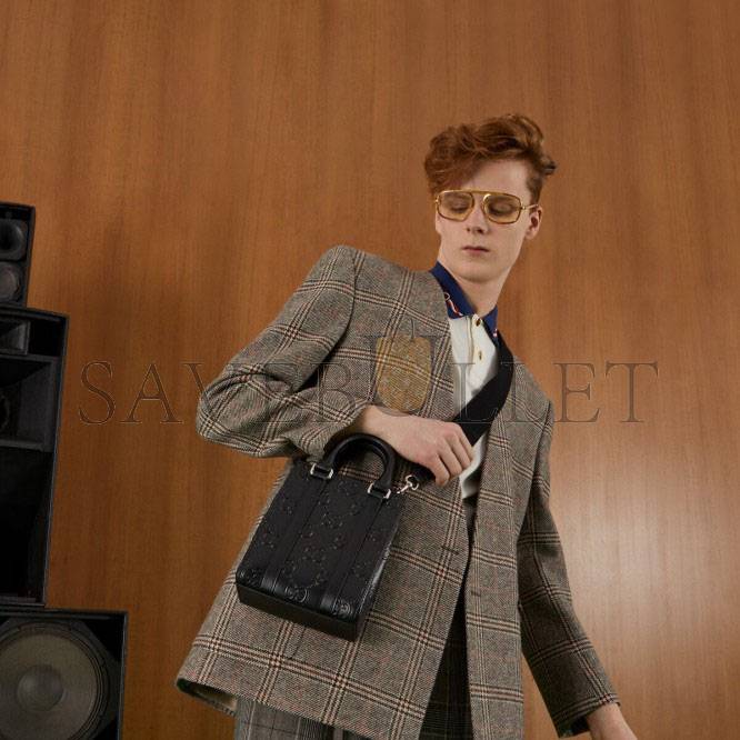 GUCCI GG EMBOSSED MINI TOTE BAG 696010 (20*16*7cm) GUCCI GG EMBOSSED MINI TOTE BAG 696010 (20*16*7cm)