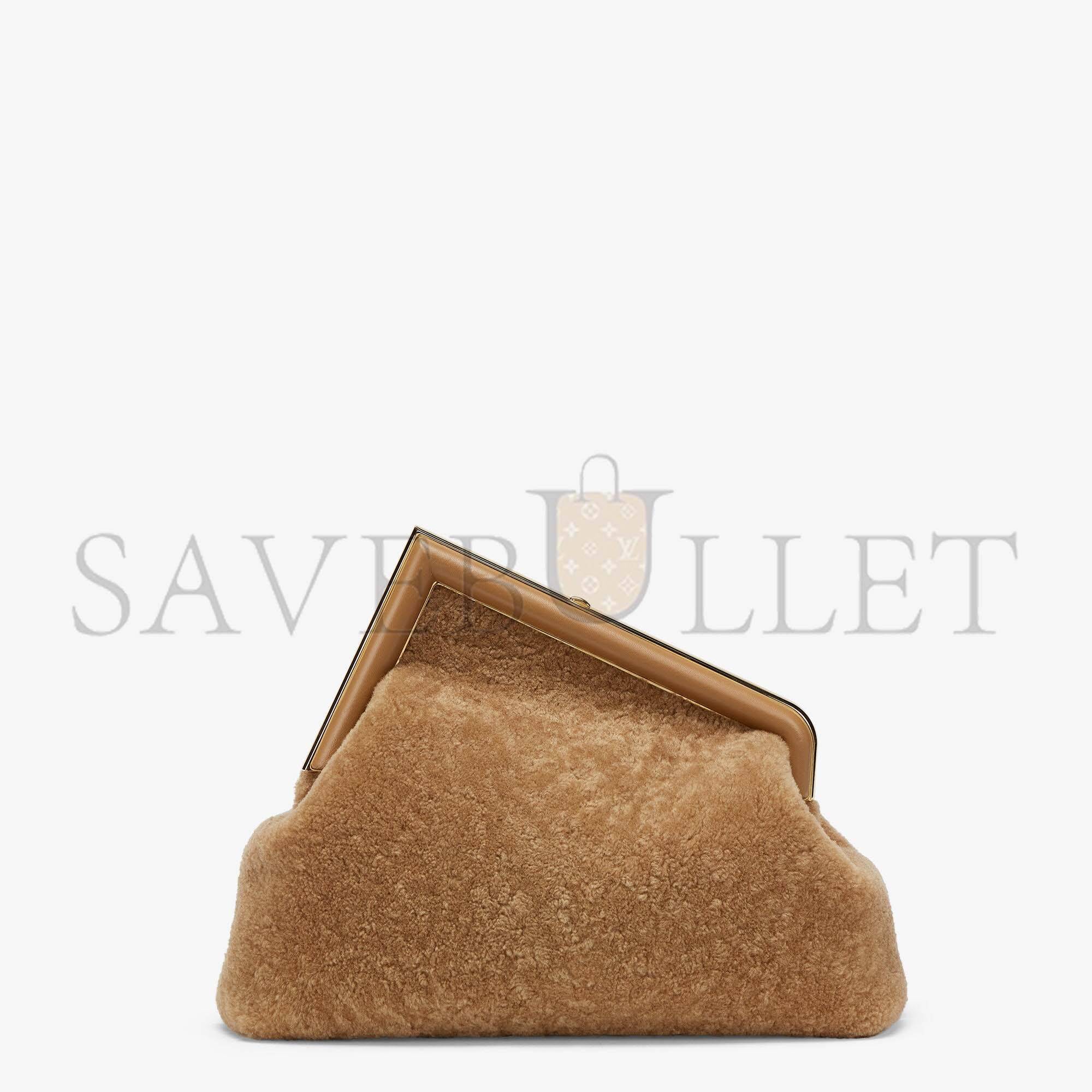 FENDI FIRST MEDIUM - BEIGE SHEEPSKIN BAG 8BP127AHNAF0J2D (32.5*23.5*15cm) FENDI FIRST MEDIUM - BEIGE SHEEPSKIN BAG 8BP127AHNAF0J2D (32.5*23.5*15cm)