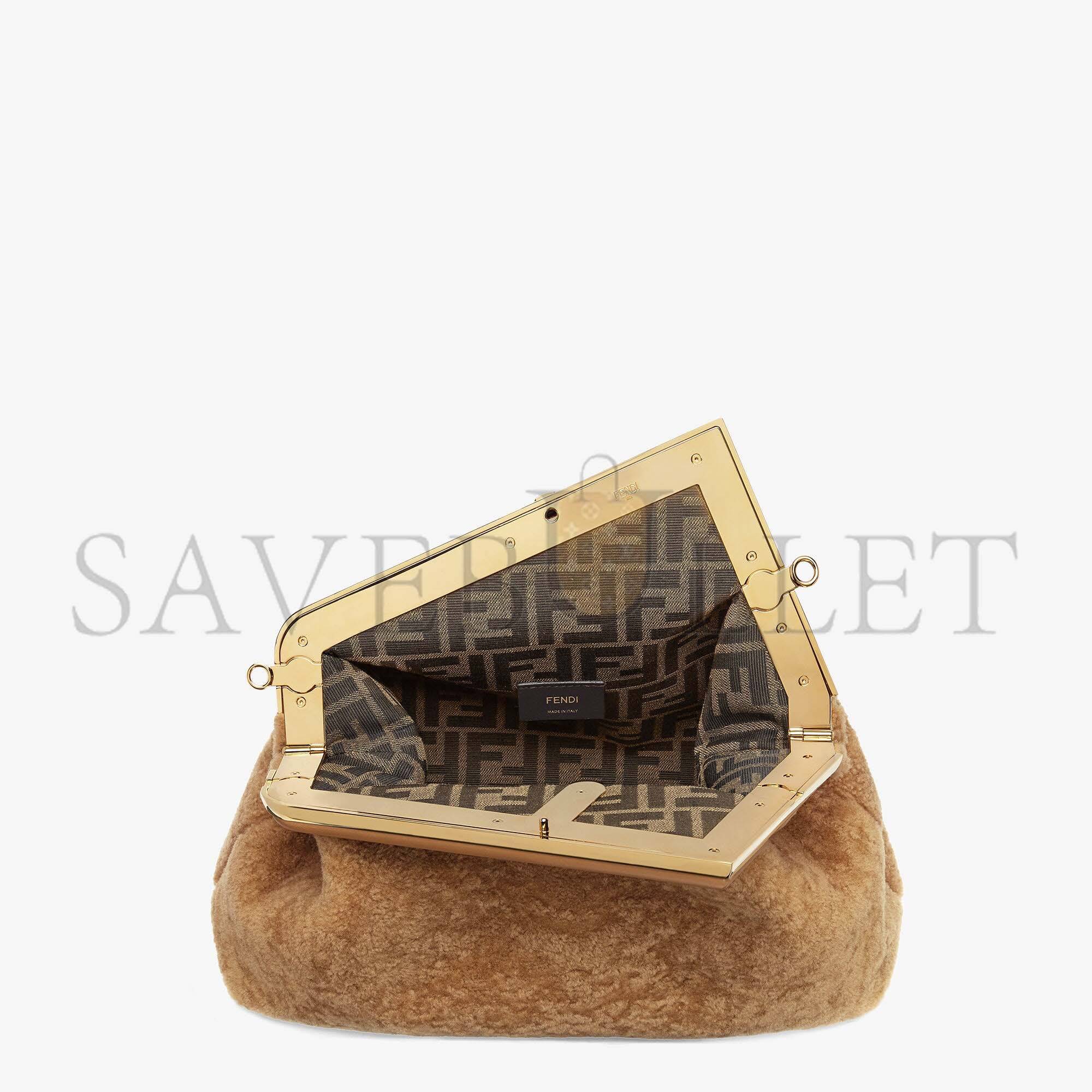 FENDI FIRST MEDIUM - BEIGE SHEEPSKIN BAG 8BP127AHNAF0J2D (32.5*23.5*15cm) FENDI FIRST MEDIUM - BEIGE SHEEPSKIN BAG 8BP127AHNAF0J2D (32.5*23.5*15cm)
