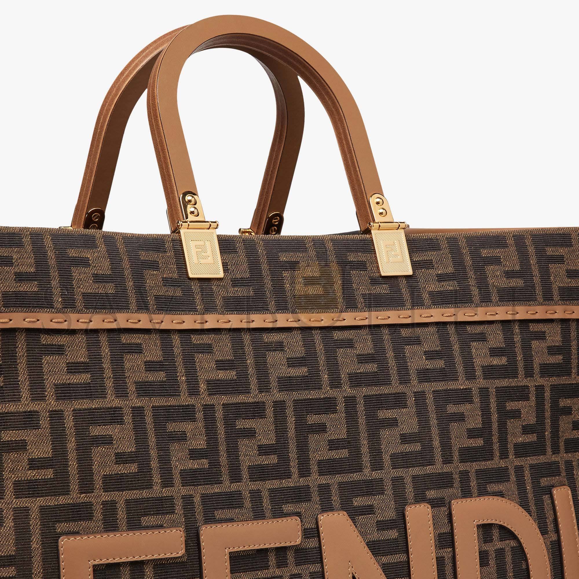 FENDI SUNSHINE LARGE - BROWN FF JACQUARD FABRIC SHOPPER 8BH372ALVYF1GE3 (40.5*35*21.5cm) FENDI SUNSHINE LARGE - BROWN FF JACQUARD FABRIC SHOPPER 8BH372ALVYF1GE3 (40.5*35*21.5cm)