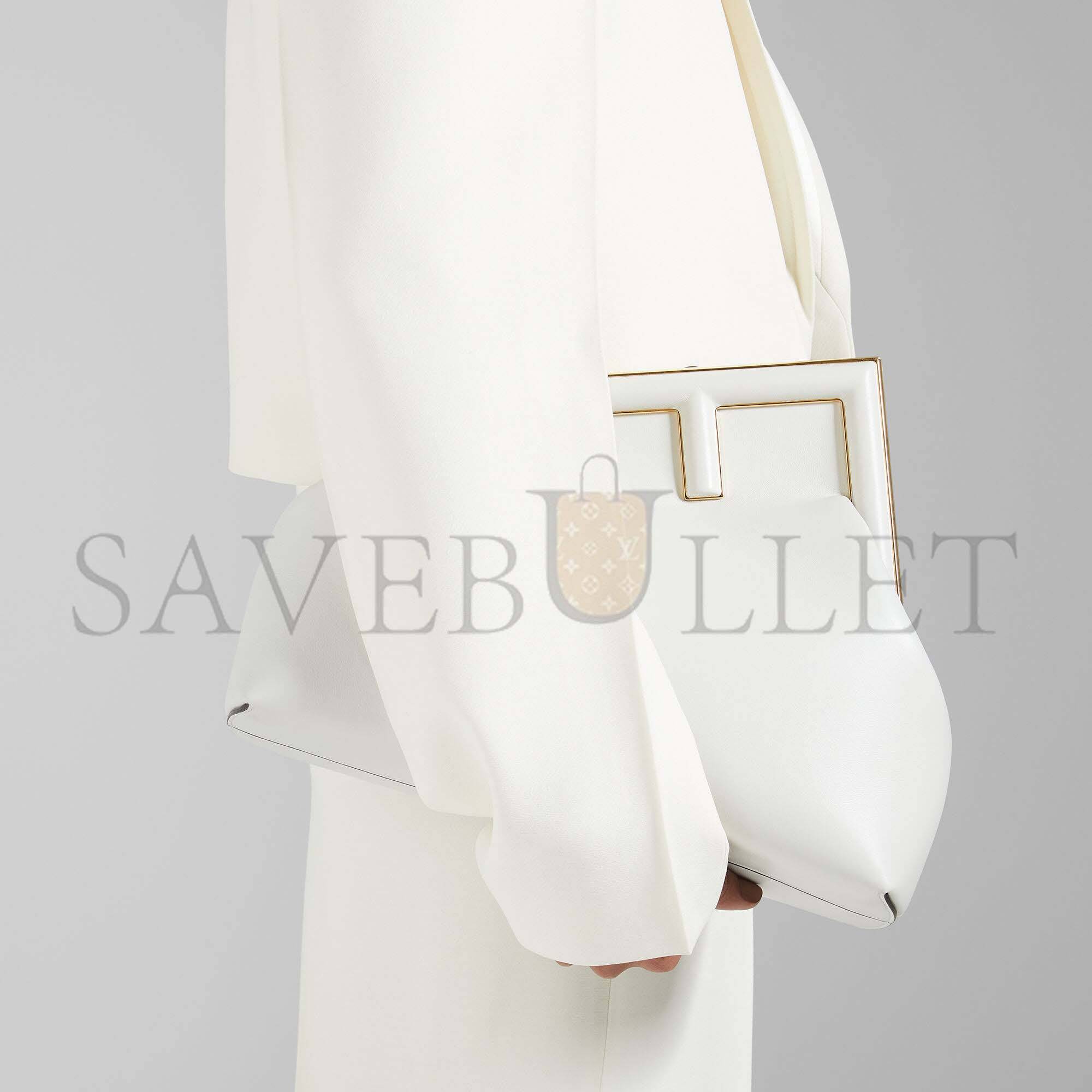 FENDI FIRST MEDIUM - WHITE LEATHER BAG8BP127ABVEF0QVL (32.5*23.5*15cm) FENDI FIRST MEDIUM - WHITE LEATHER BAG8BP127ABVEF0QVL (32.5*23.5*15cm)