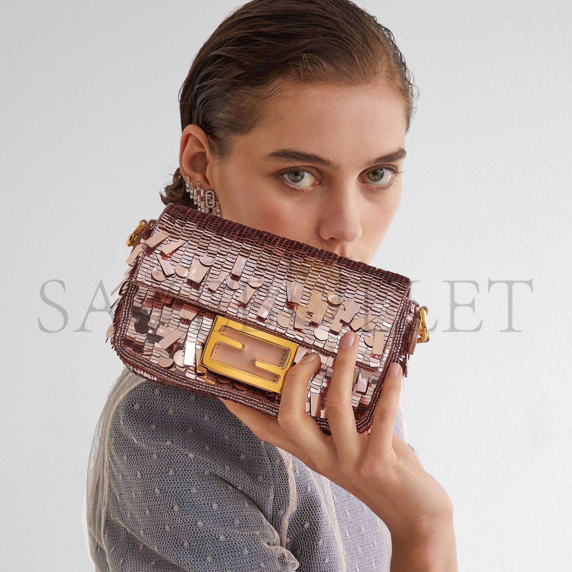 FENDI BAGUETTE MINI - DARK RED SEQUIN AND LEATHER BAG 8BS017AMP0F0V3L (20*13*5cm) FENDI BAGUETTE MINI - DARK RED SEQUIN AND LEATHER BAG 8BS017AMP0F0V3L (20*13*5cm)
