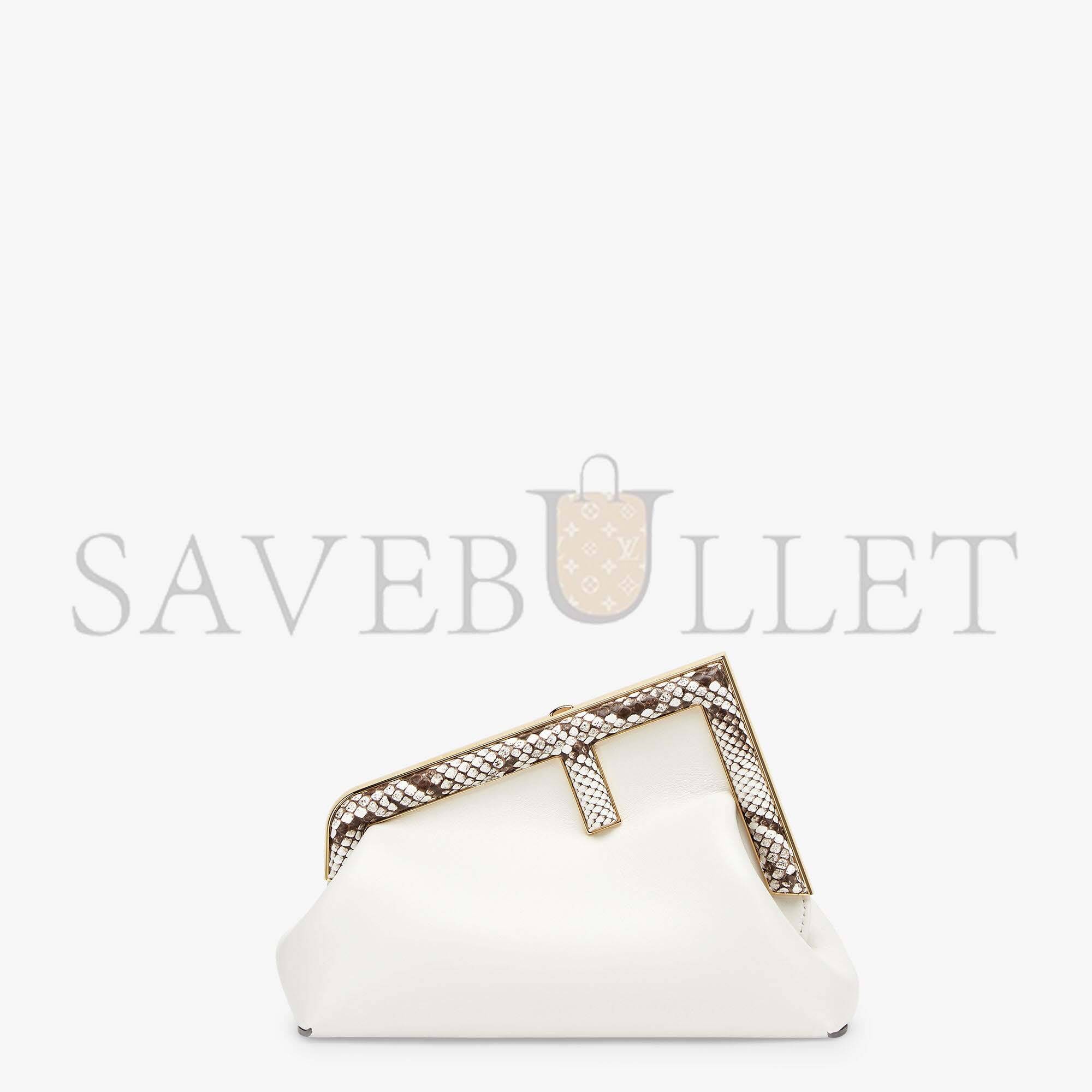 FENDI FIRST SMALL - WHITE LEATHER BAG WITH EXOTIC DETAILS 8BP129AGWRF1GEN (26*18*9.5cm) FENDI FIRST SMALL - WHITE LEATHER BAG WITH EXOTIC DETAILS 8BP129AGWRF1GEN (26*18*9.5cm)