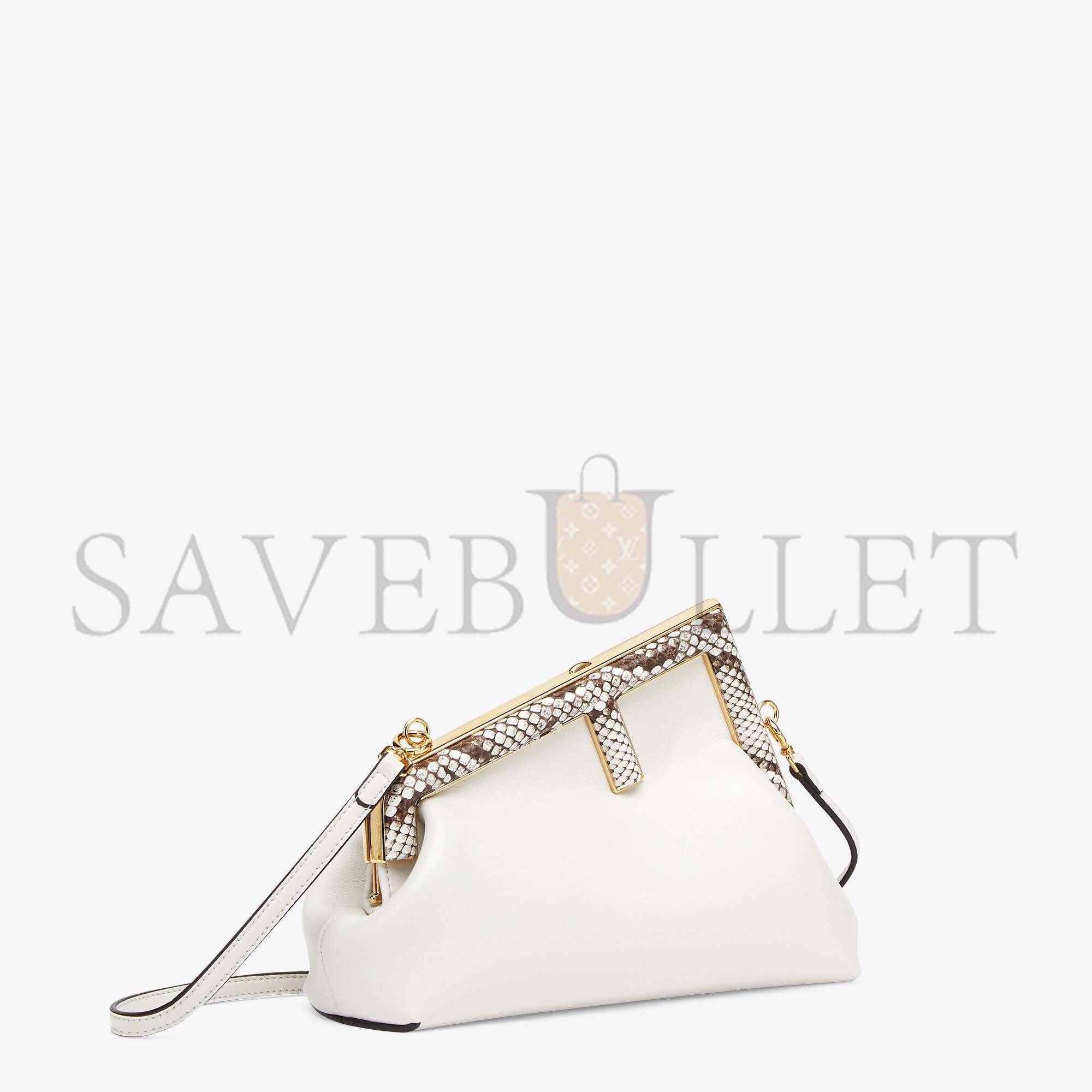 FENDI FIRST SMALL - WHITE LEATHER BAG WITH EXOTIC DETAILS 8BP129AGWRF1GEN (26*18*9.5cm) FENDI FIRST SMALL - WHITE LEATHER BAG WITH EXOTIC DETAILS 8BP129AGWRF1GEN (26*18*9.5cm)