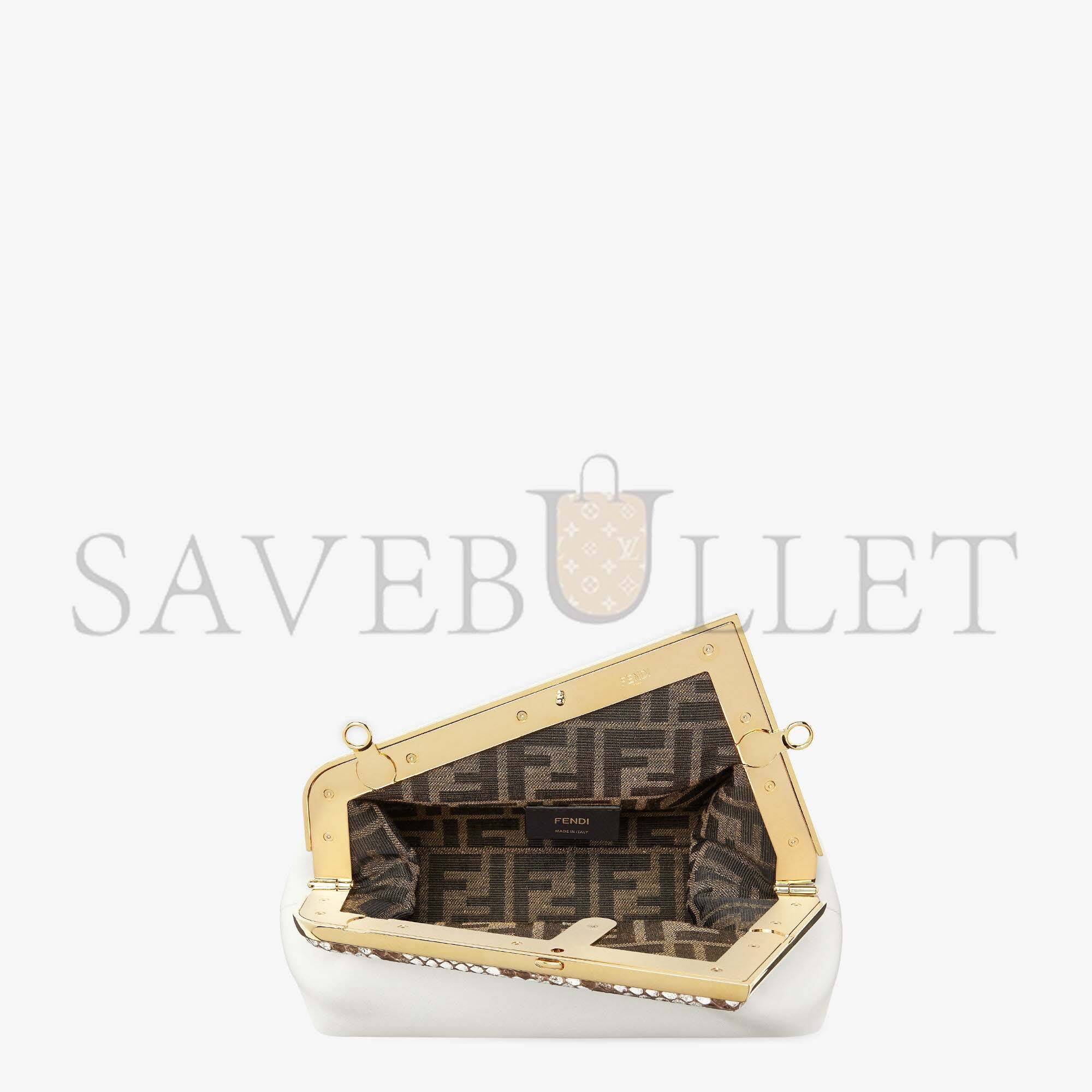 FENDI FIRST SMALL - WHITE LEATHER BAG WITH EXOTIC DETAILS 8BP129AGWRF1GEN (26*18*9.5cm) FENDI FIRST SMALL - WHITE LEATHER BAG WITH EXOTIC DETAILS 8BP129AGWRF1GEN (26*18*9.5cm)