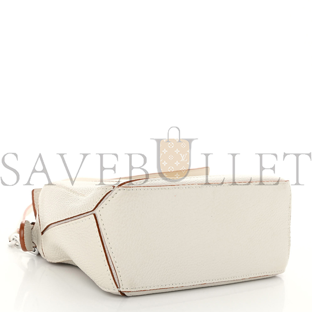 LOEWE CALFSKIN MINI PUZZLE BAG SOFT WHITE (18*12.5*8cm) LOEWE CALFSKIN MINI PUZZLE BAG SOFT WHITE (18*12.5*8cm)
