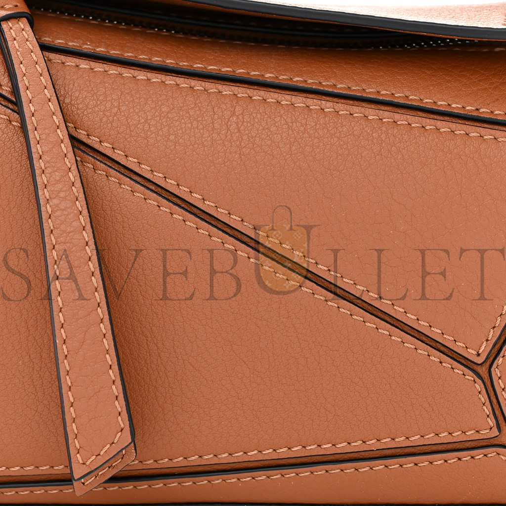 LOEWE CALFSKIN MINI PUZZLE BAG TAN (18*12.5*8cm) LOEWE CALFSKIN MINI PUZZLE BAG TAN (18*12.5*8cm)