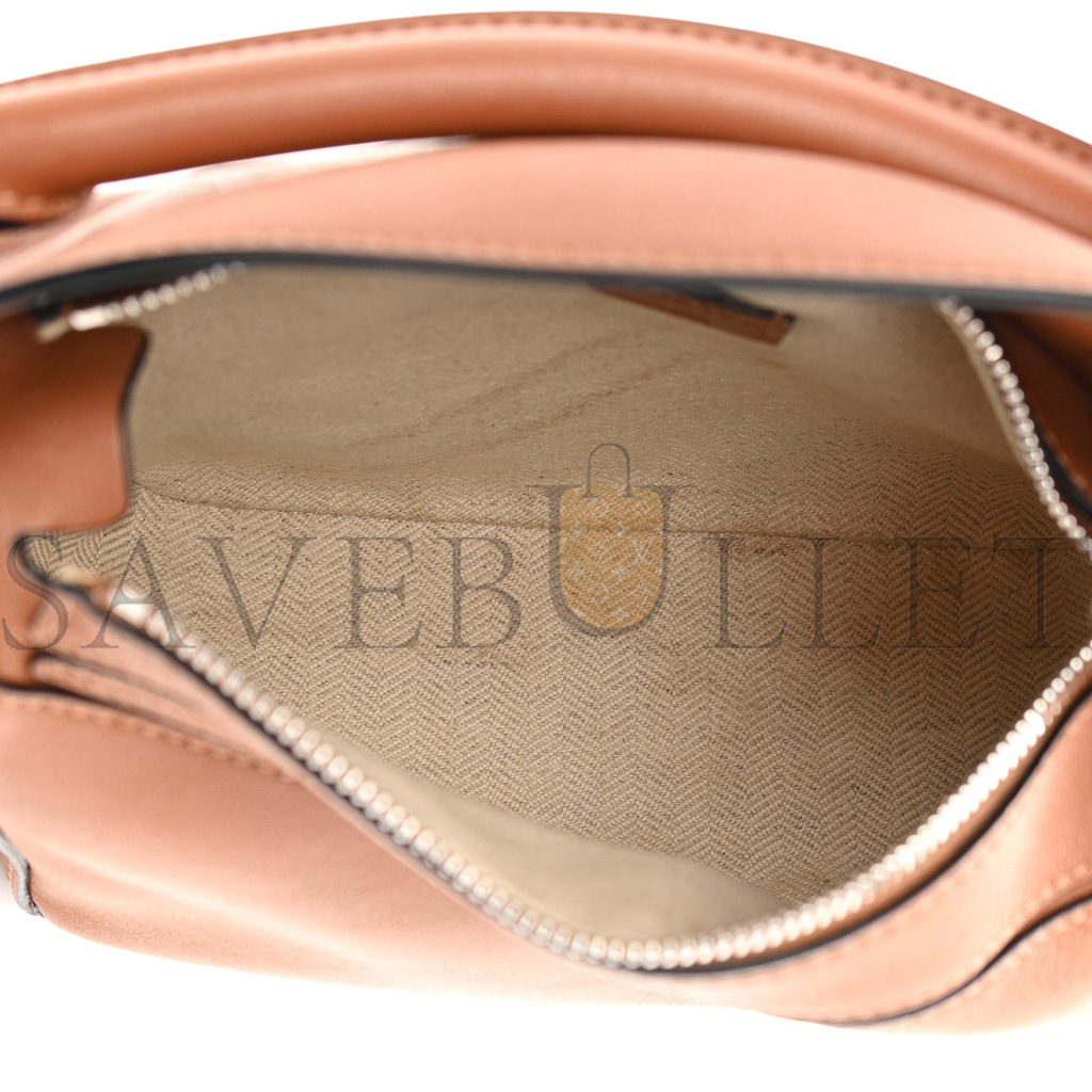 LOEWE CALFSKIN MINI PUZZLE BAG TAN (18*12.5*8cm) LOEWE CALFSKIN MINI PUZZLE BAG TAN (18*12.5*8cm)