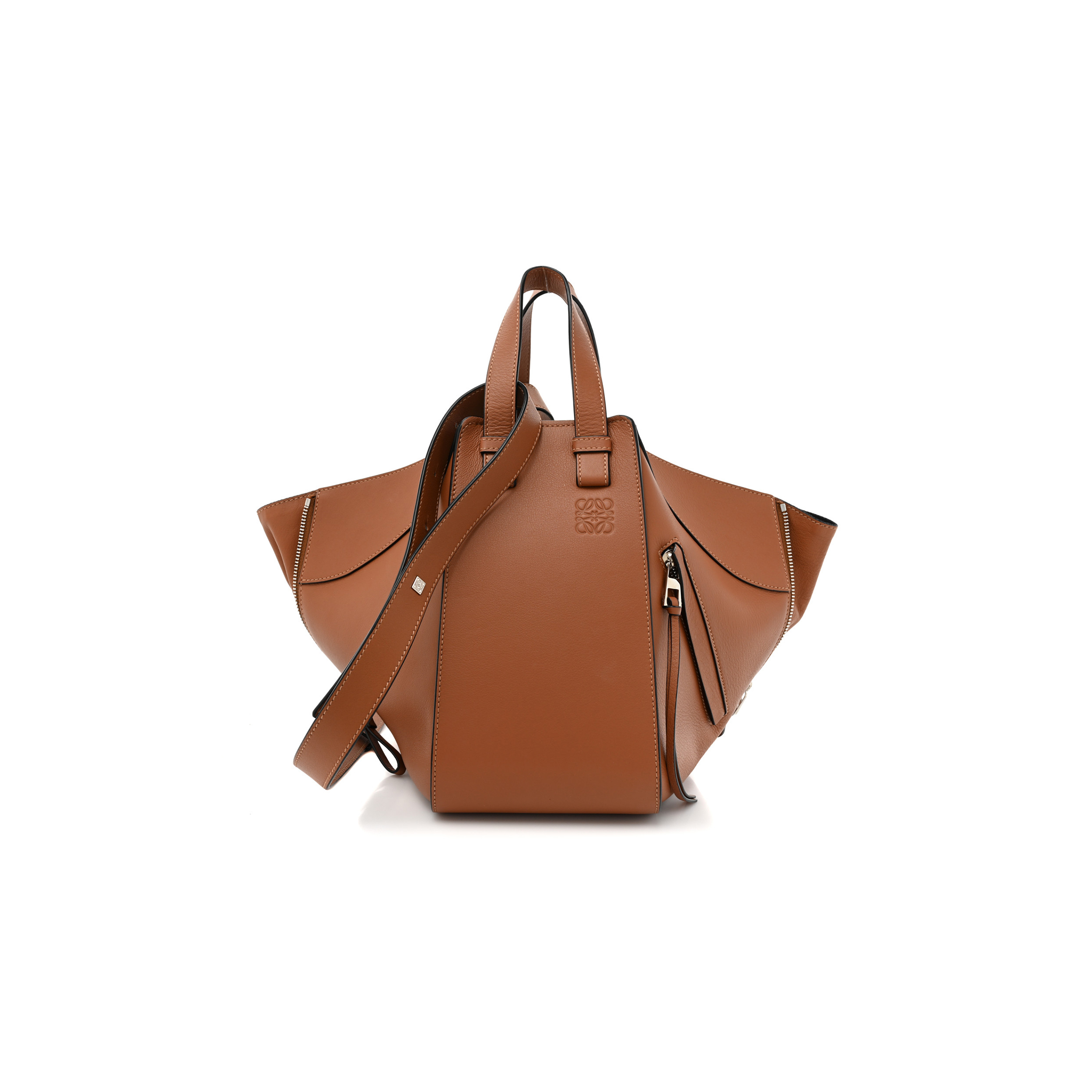 LOEWE CALFSKIN SMALL HAMMOCK SHOULDER BAG TAN (30*25*13.5cm) LOEWE CALFSKIN SMALL HAMMOCK SHOULDER BAG TAN (30*25*13.5cm)
