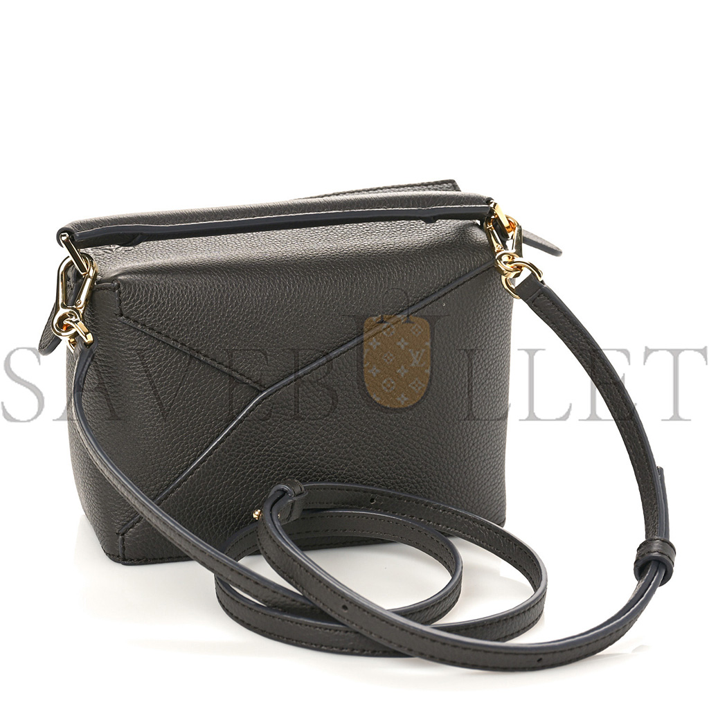 LOEWE CALFSKIN MINI PUZZLE EDGE BAG DARK GREY (18*12.5*8cm) LOEWE CALFSKIN MINI PUZZLE EDGE BAG DARK GREY (18*12.5*8cm)