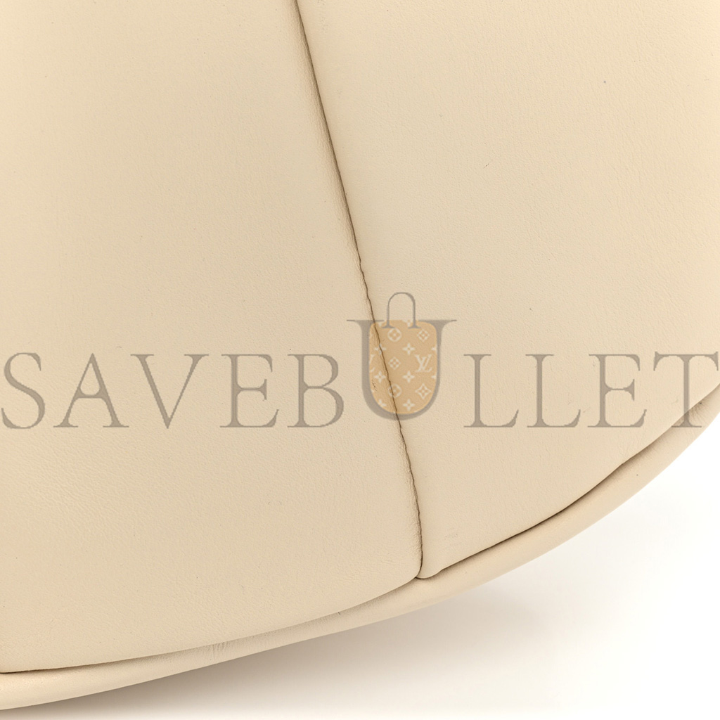 LOEWE SHINY NAPPA CALFSKIN PASEO SATCHEL ANGORA (24*18*6cm) LOEWE SHINY NAPPA CALFSKIN PASEO SATCHEL ANGORA (24*18*6cm)