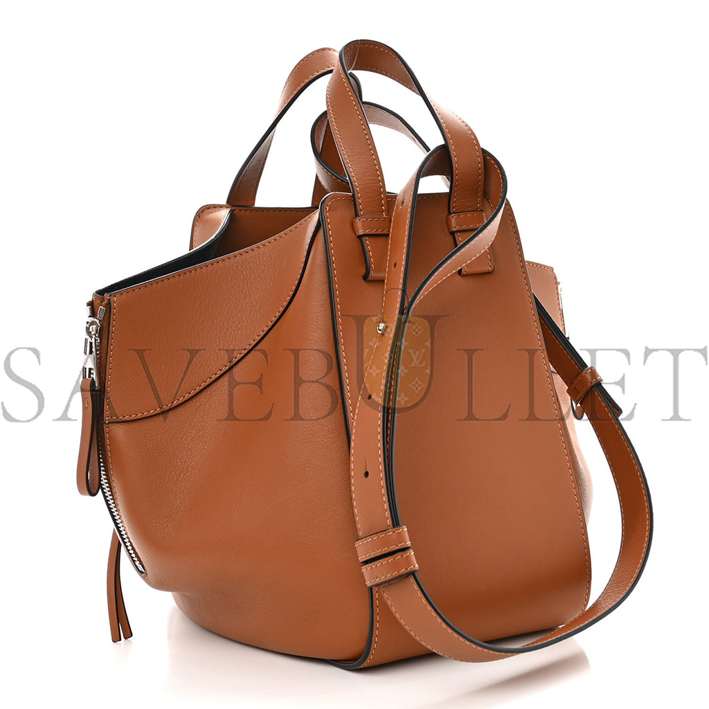 LOEWE CALFSKIN SMALL HAMMOCK SHOULDER BAG TAN (30*25*13.5cm) LOEWE CALFSKIN SMALL HAMMOCK SHOULDER BAG TAN (30*25*13.5cm)