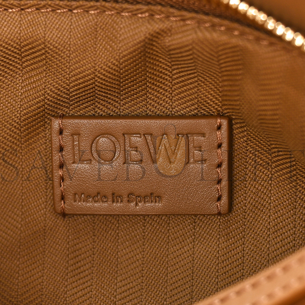 LOEWE SATIN CALFSKIN MONOCHROME SMALL PUZZLE EDGE BAG PALE OAK (24*16.5*10.5cm) LOEWE SATIN CALFSKIN MONOCHROME SMALL PUZZLE EDGE BAG PALE OAK (24*16.5*10.5cm)