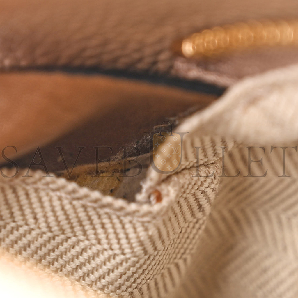 LOEWE GRAINED CALFSKIN SMALL PUZZLE BAG SAND MINK (24*16.5*10.5cm) LOEWE GRAINED CALFSKIN SMALL PUZZLE BAG SAND MINK (24*16.5*10.5cm)