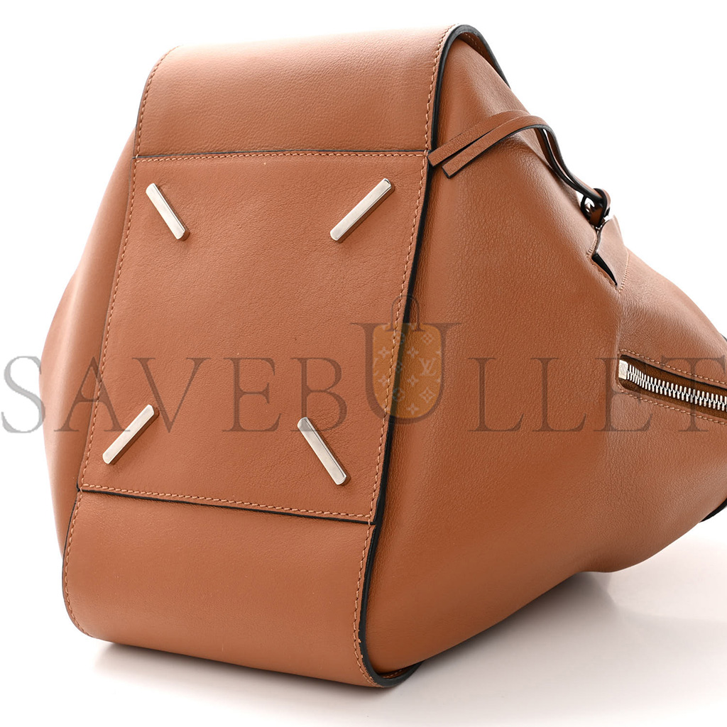 LOEWE CALFSKIN SMALL HAMMOCK SHOULDER BAG TAN (30*25*13.5cm) LOEWE CALFSKIN SMALL HAMMOCK SHOULDER BAG TAN (30*25*13.5cm)