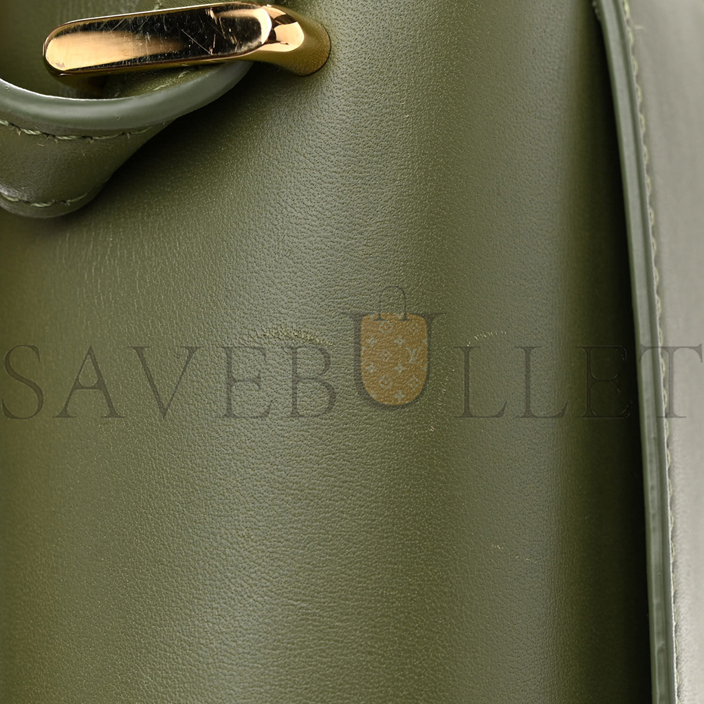 LOEWE SILK CALFSKIN GOYA BAG AVOCADO (22*15*7cm) LOEWE SILK CALFSKIN GOYA BAG AVOCADO (22*15*7cm)