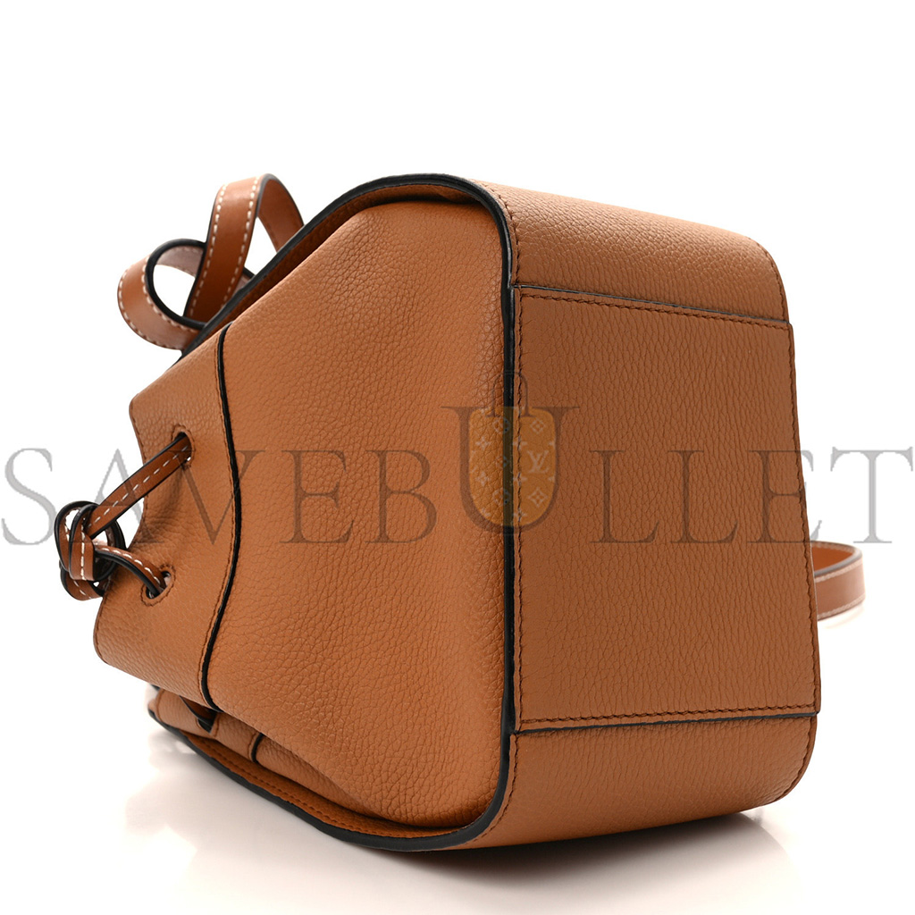 LOEWE CALFSKIN MINI HAMMOCK SHOULDER BAG TAN (20*16*10cm) LOEWE CALFSKIN MINI HAMMOCK SHOULDER BAG TAN (20*16*10cm)