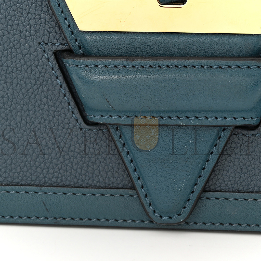 LOEWE GRAINED CALFSKIN MEDIUM BARCELONA SHOULDER BAG INDIGO (23*15*8cm) LOEWE GRAINED CALFSKIN MEDIUM BARCELONA SHOULDER BAG INDIGO (23*15*8cm)