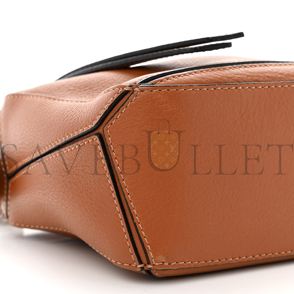 LOEWE CALFSKIN MINI PUZZLE BAG TAN (18*12.5*8cm) LOEWE CALFSKIN MINI PUZZLE BAG TAN (18*12.5*8cm)