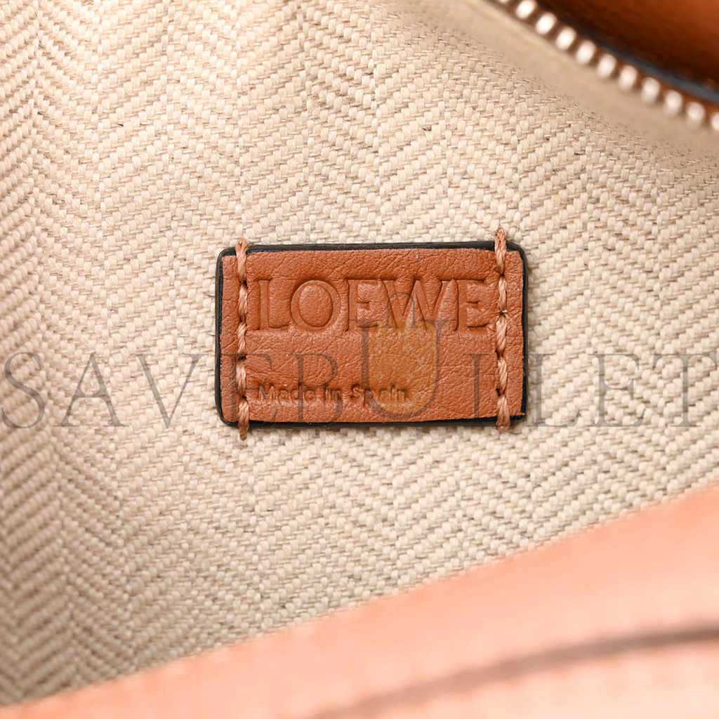 LOEWE CALFSKIN MINI PUZZLE BAG TAN (18*12.5*8cm) LOEWE CALFSKIN MINI PUZZLE BAG TAN (18*12.5*8cm)