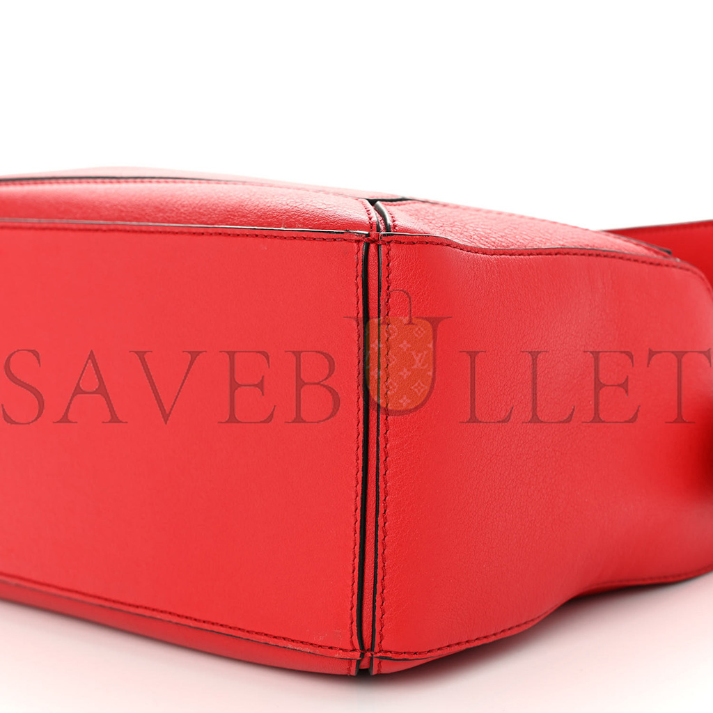 LOEWE CALFSKIN SMALL PUZZLE BAG SCARLET (24*16.5*10.5cm) LOEWE CALFSKIN SMALL PUZZLE BAG SCARLET (24*16.5*10.5cm)