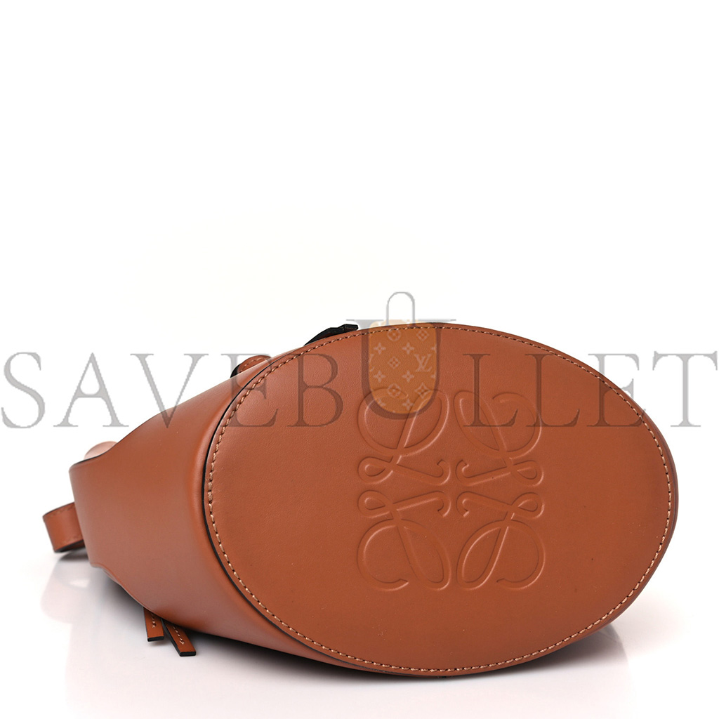 LOEWE CALFSKIN BALLOON BUCKET BAG TAN (29*22*20cm) LOEWE CALFSKIN BALLOON BUCKET BAG TAN (29*22*20cm)