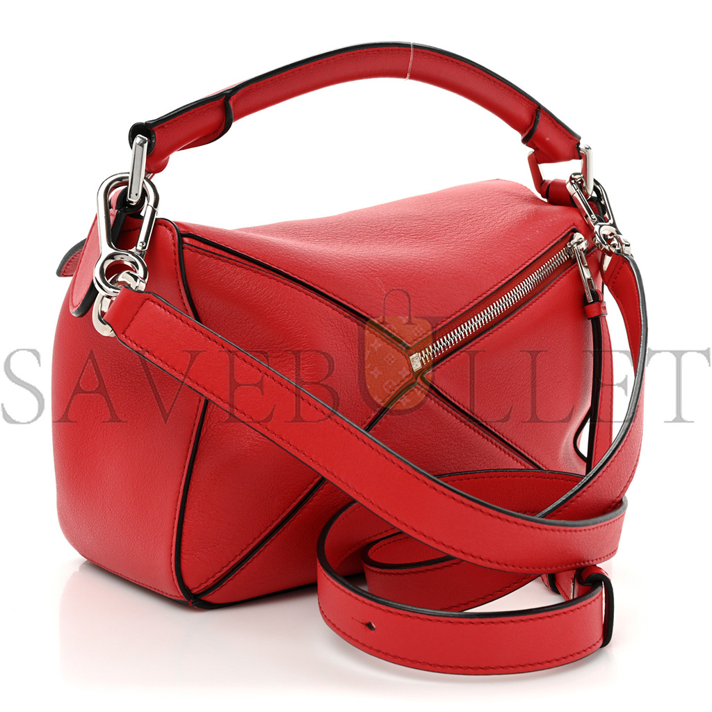 LOEWE CALFSKIN SMALL PUZZLE BAG SCARLET (24*16.5*10.5cm) LOEWE CALFSKIN SMALL PUZZLE BAG SCARLET (24*16.5*10.5cm)