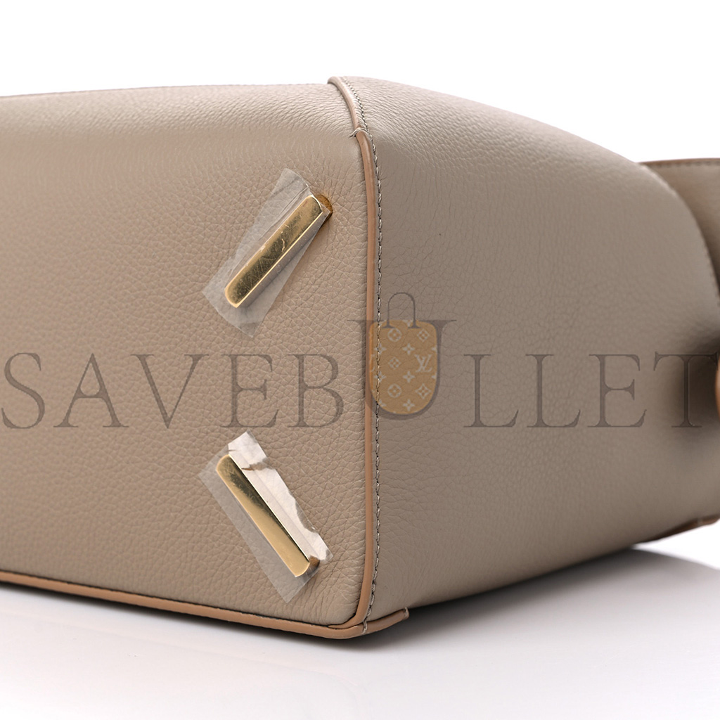 LOEWE GRAINED CALFSKIN SMALL PUZZLE EDGE BAG SAND (24*16.5*10.5cm) LOEWE GRAINED CALFSKIN SMALL PUZZLE EDGE BAG SAND (24*16.5*10.5cm)