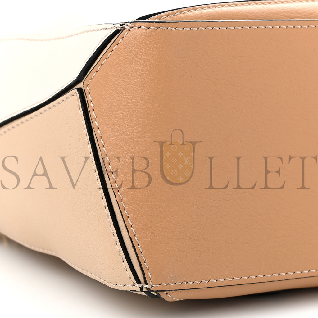 LOEWE CALFSKIN SMALL PUZZLE BAG DUSTY BEIGE SOFT WHITE (24*16.5*10.5cm) LOEWE CALFSKIN SMALL PUZZLE BAG DUSTY BEIGE SOFT WHITE (24*16.5*10.5cm)