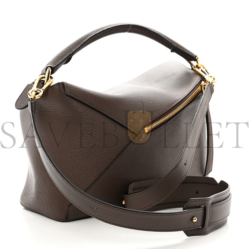 LOEWE GOATSKIN MEDIUM PUZZLE EDGE BAG TAUPE (29*19.5*14cm) LOEWE GOATSKIN MEDIUM PUZZLE EDGE BAG TAUPE (29*19.5*14cm)