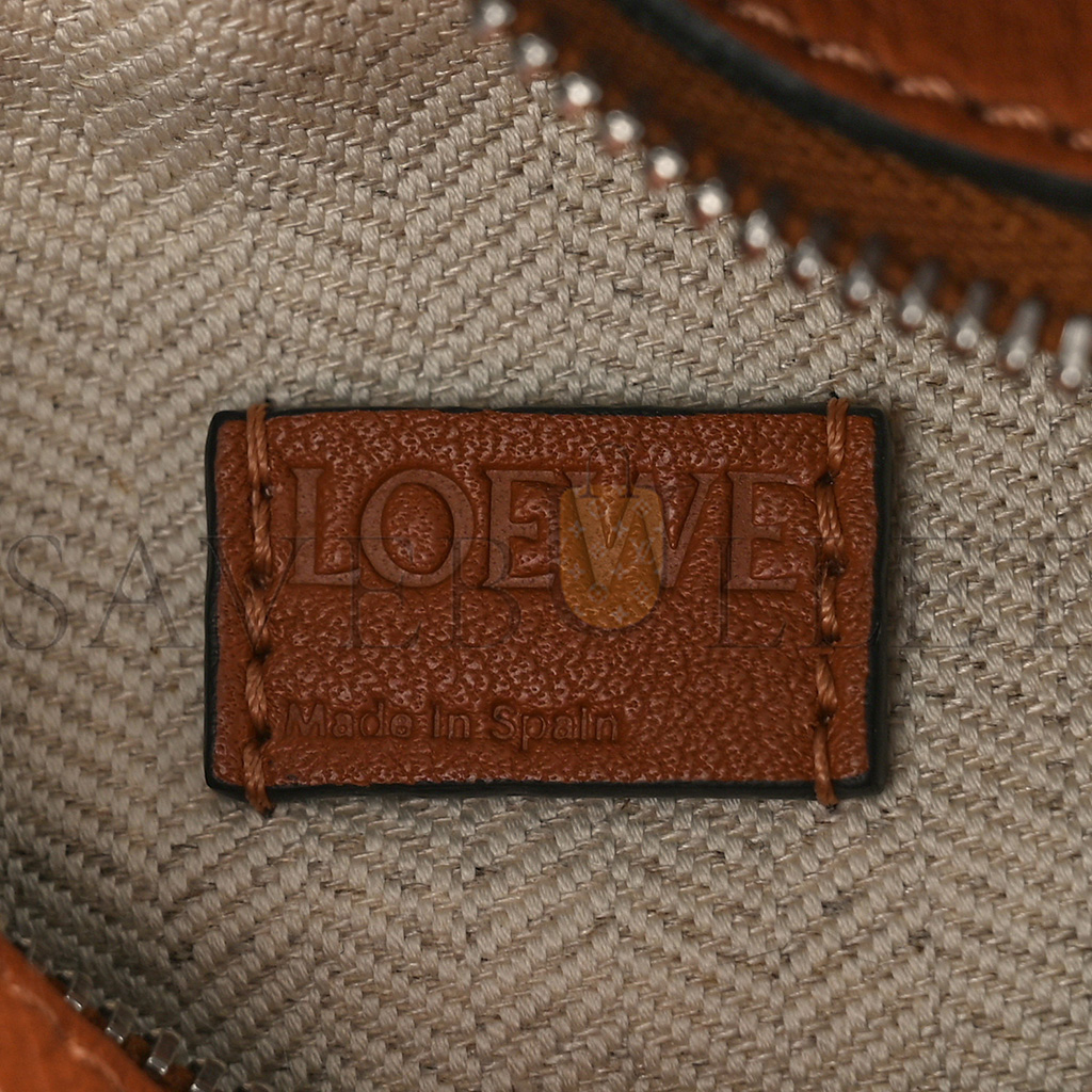 LOEWE CALFSKIN NANO PUZZLE BAG TAN (13*10*6cm) LOEWE CALFSKIN NANO PUZZLE BAG TAN (13*10*6cm)
