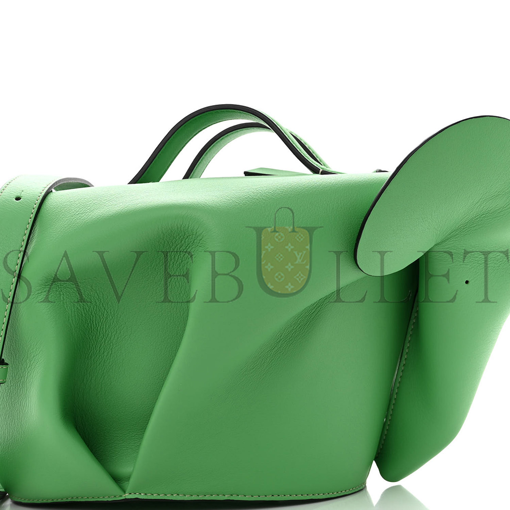 LOEWE CALFSKIN LARGE ELEPHANT CROSSBODY BAG APPLE GREEN (20*15*14cm) LOEWE CALFSKIN LARGE ELEPHANT CROSSBODY BAG APPLE GREEN (20*15*14cm)