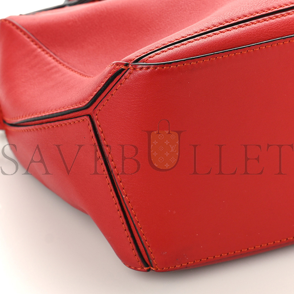 LOEWE CALFSKIN SMALL PUZZLE BAG SCARLET (24*16.5*10.5cm) LOEWE CALFSKIN SMALL PUZZLE BAG SCARLET (24*16.5*10.5cm)