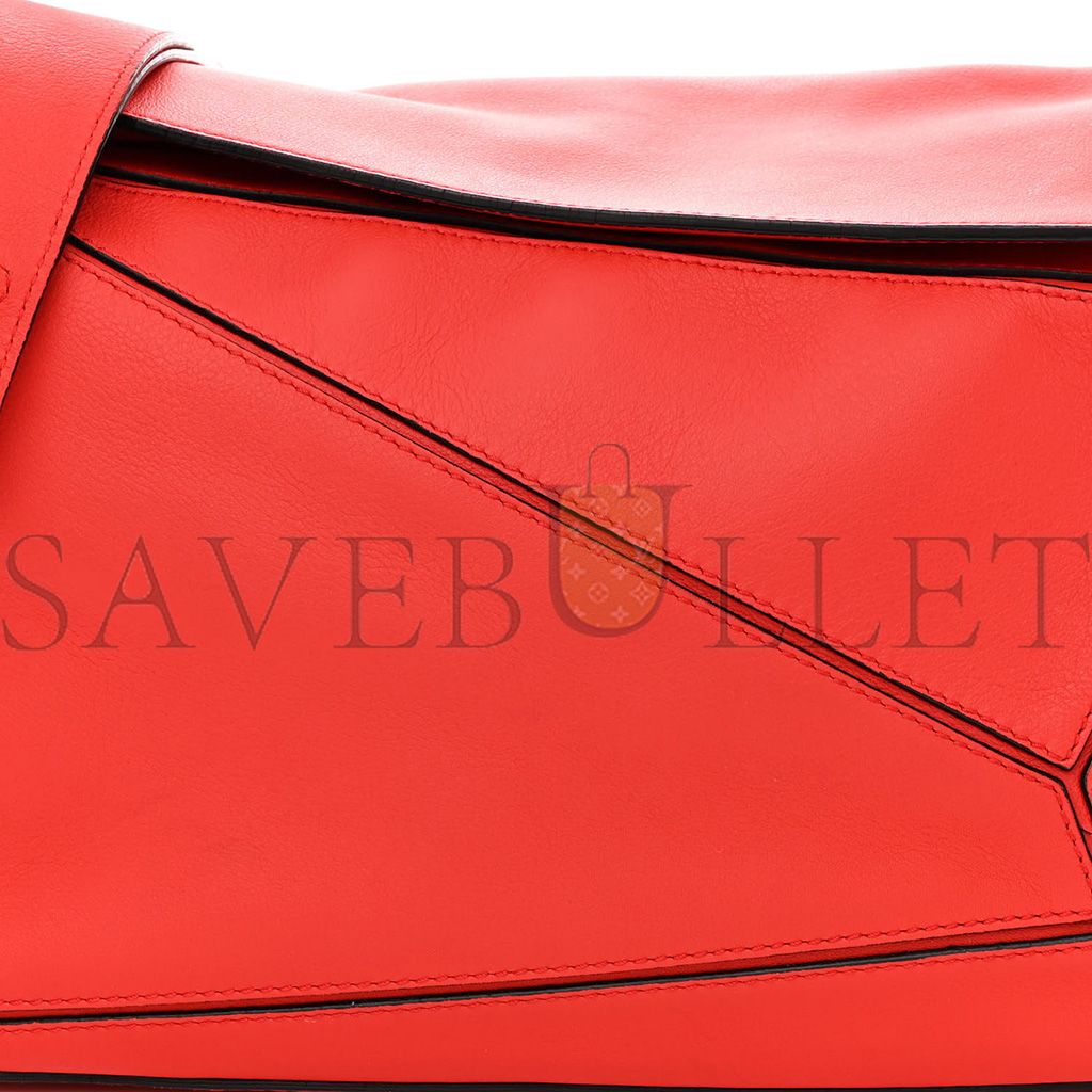 LOEWE CALFSKIN MEDIUM PUZZLE BAG SCARLET (28*18*12cm) LOEWE CALFSKIN MEDIUM PUZZLE BAG SCARLET (28*18*12cm)