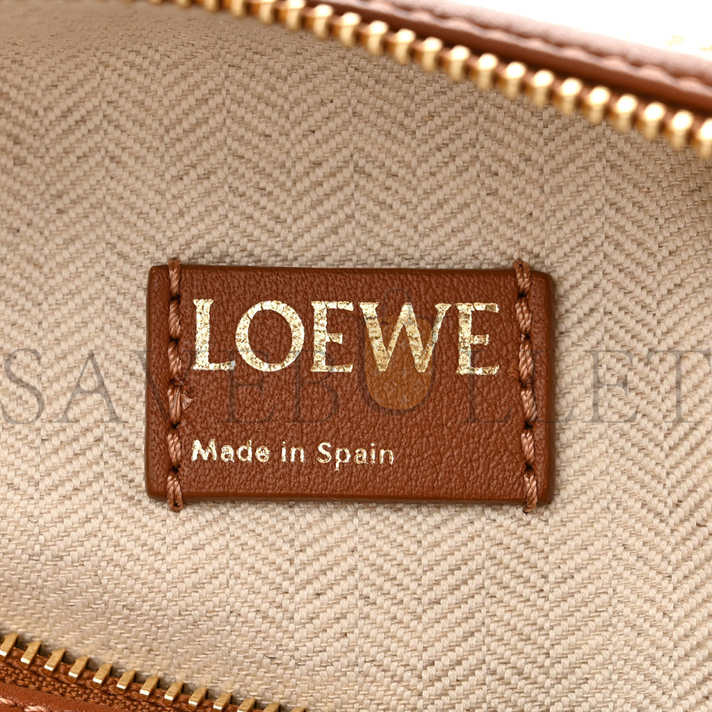LOEWE JACQUARD ANAGRAM CALFSKIN SMALL CUBI BAG TAN PECAN (20*16*12cm) LOEWE JACQUARD ANAGRAM CALFSKIN SMALL CUBI BAG TAN PECAN (20*16*12cm)